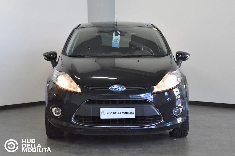 FORD Fiesta 1.4 TDCi 68CV 5 porte Titanium
